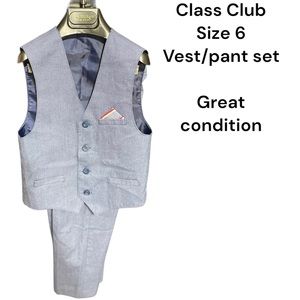 Class Club boys vest and matching pant set, size 6.